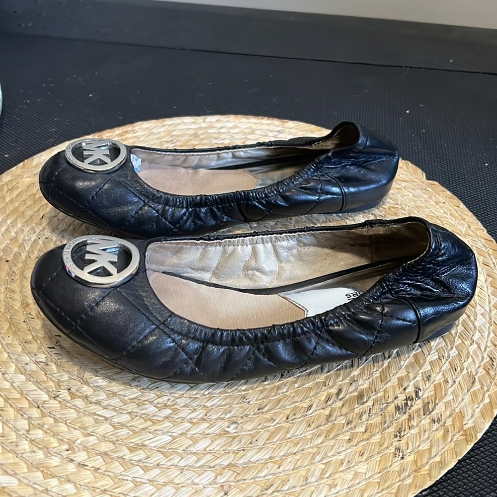 Micheal Kors Fulton Quilted Ballerina Balletcore Flat Size 6.5
